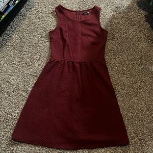 Reynah Burgundy dress